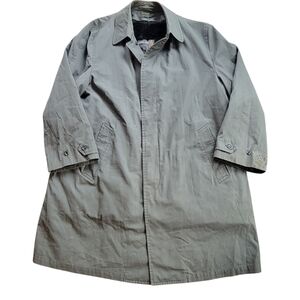 Men's Vintage Olive Green London Fog Maincoat/ Trenchcoat Removable Liner, 44Reg